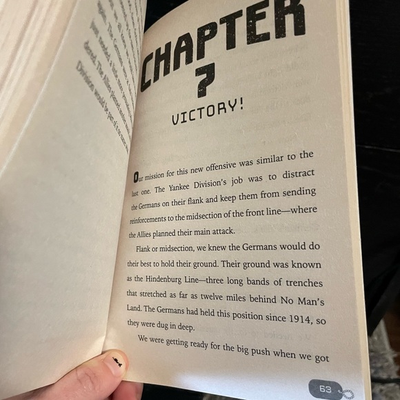 Kid’s G.I. Dogs Hero Pup Of World War I Chapter Book Sgt. Stubby Paperback - Picture 6 of 9